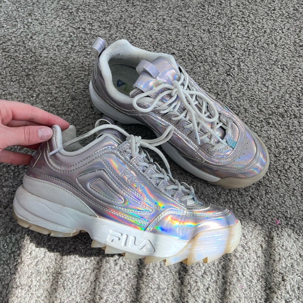 holographic/iridescent filas